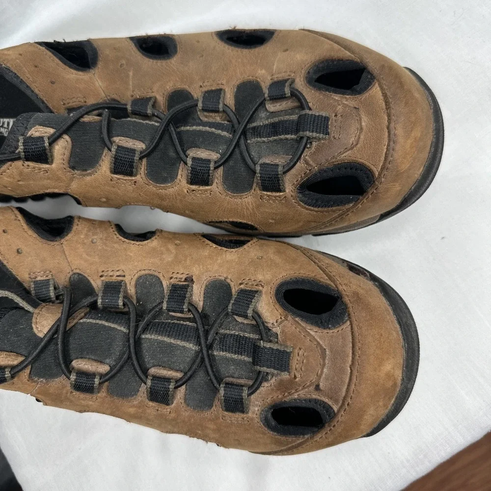 Mens Duluth Wild Boar 2.0 Oiled Leather Sandals 12 Brown Anti microbial No Slip